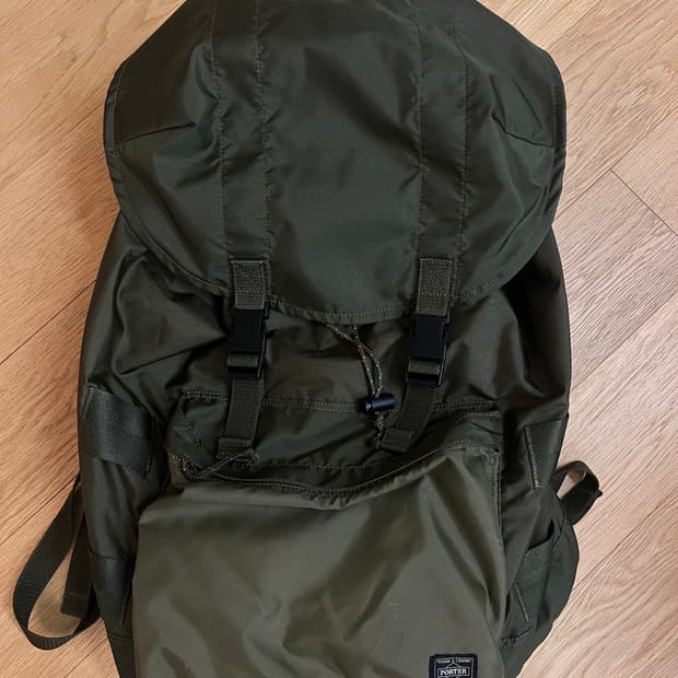 요시다포터 포스 럭색 백팩 판매합니다.