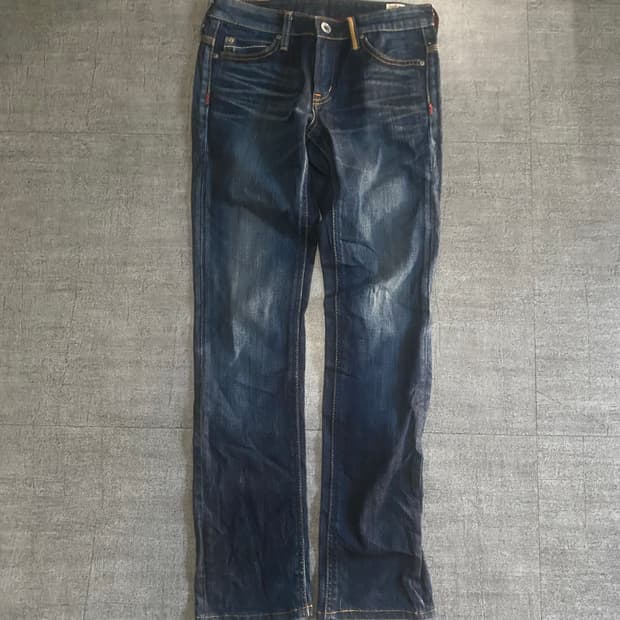 Edwin 에드윈 올드스쿨스트릿보헤미안 오렌지라벨 스트레이트 데님팬츠