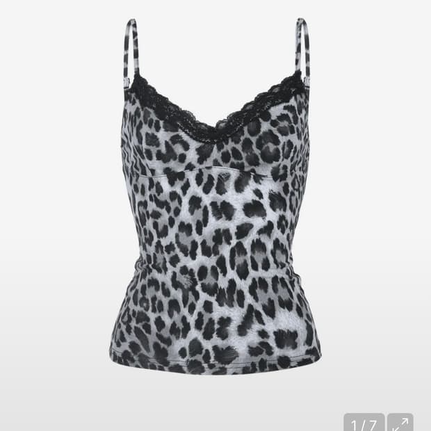 어나더에이 레오파드 슬리브리스 그레이