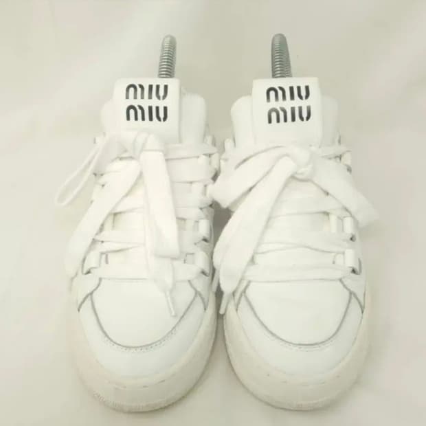 미우미우 로고 레더 스니커즈 (37사이즈/240mm)