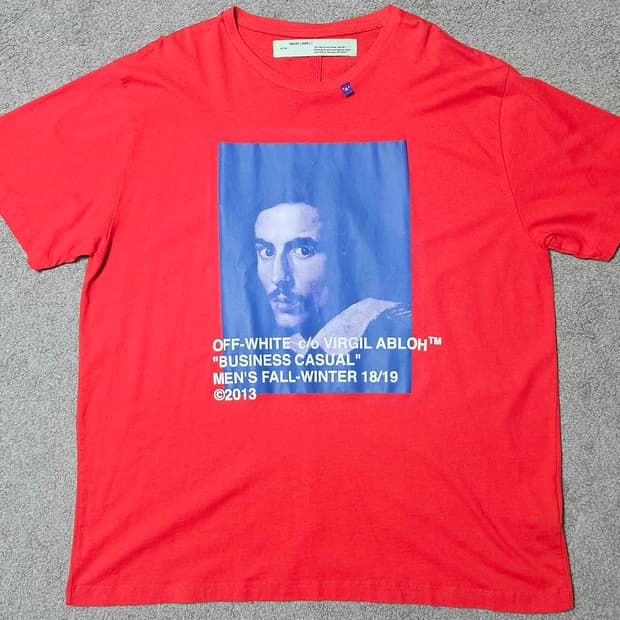 오프화이트 베르니니 티셔츠