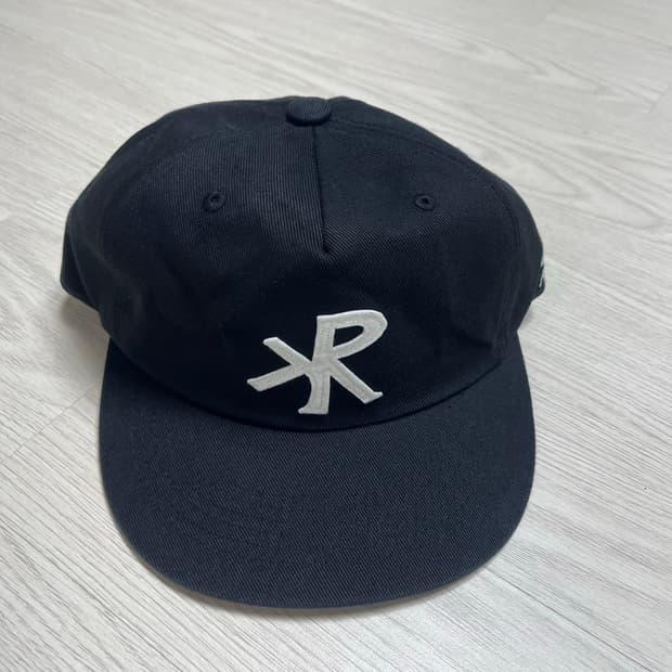 크래커하우스 아뜰리에 볼캡 블랙 새상품