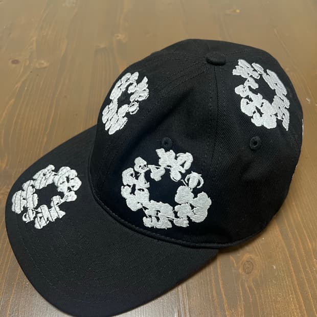 데님티어스 cotton wreath fitted cap 모자