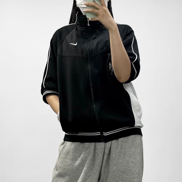 나이키 올드스쿨 반팔 트랙탑 져지