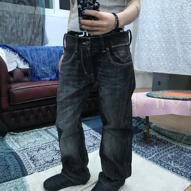 리바이스 523 스트레이트핏 워싱 흑청 데님팬츠 