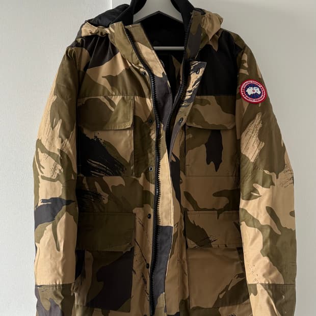 (L) 캐나다구스 메이틀랜드 파카 카모