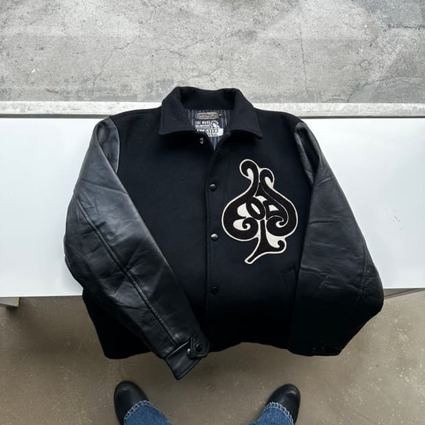 Whitesville × THE MODS 30주년 바시티 자켓