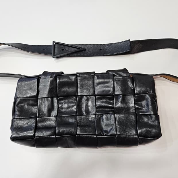 보테가베네타 카세트백og