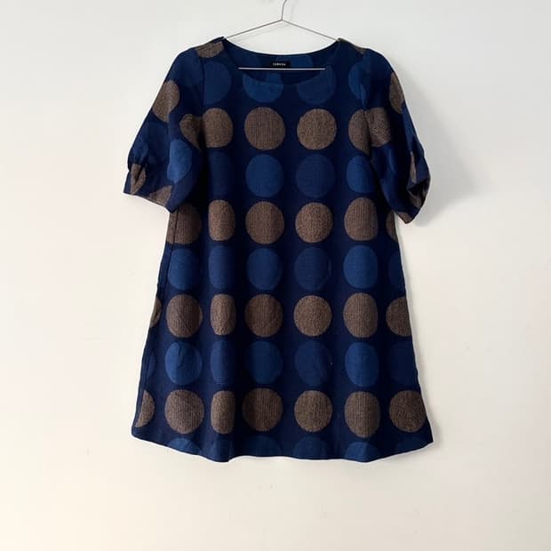 TABASA big dot warm top