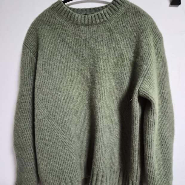 한섬 타임옴므 올리브 니트 