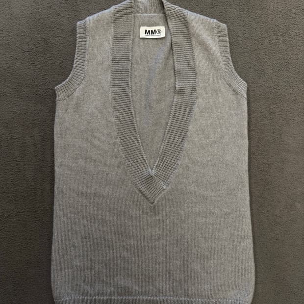 메종 마르지엘라 마틴 브이넥 레이어드 베스트 처분 