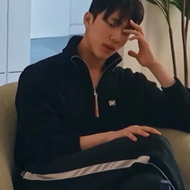 (M)세터 블랙 니트집업