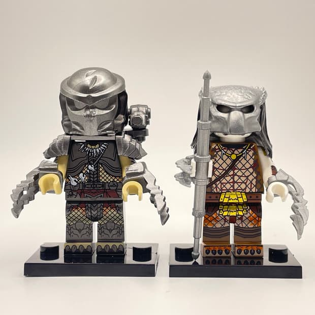 에일리언 피규어 2종