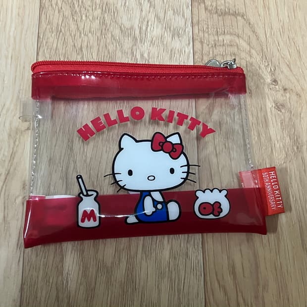 헬로키티 50주년 투명 파우치