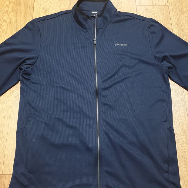 1073 프로스펙스 운동복 집업 110 사이즈입니다