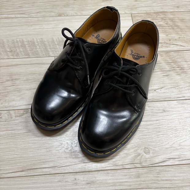 닥터마틴 1461 3홀 스무스 260