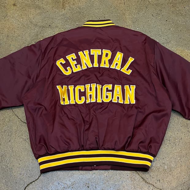 레어 90s Made in USA 스윙스터 미시건 사틴 자켓 패딩자켓