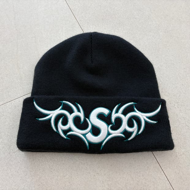 슈프림 뉴에라 트라이벌 S 로고 비니 네이비 - 25FW