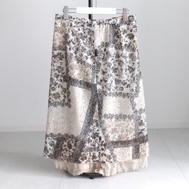 flower patch skirt