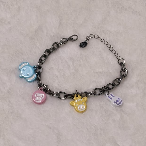 BAPE AAPE 베이비마일로 레이어드 참 팔찌