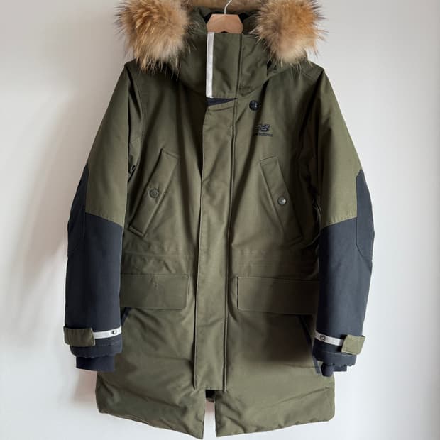 뉴발란스(new balance) 카메라맨 파카 패딩