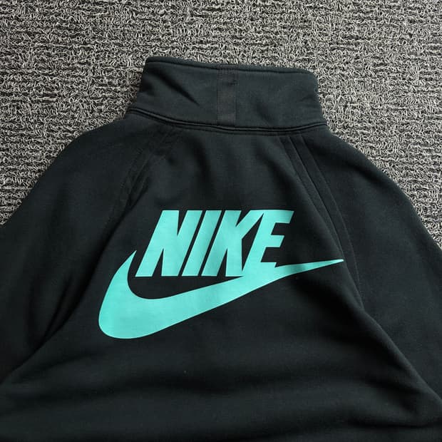 나이키 NSW HBR 데이지 로고 하프 집업 스웻셔츠 3314