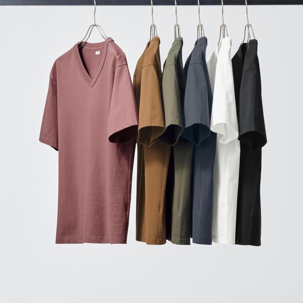 [4XL/2개일괄] 유니클로 U 브이넥 티셔츠 블랙 그레이