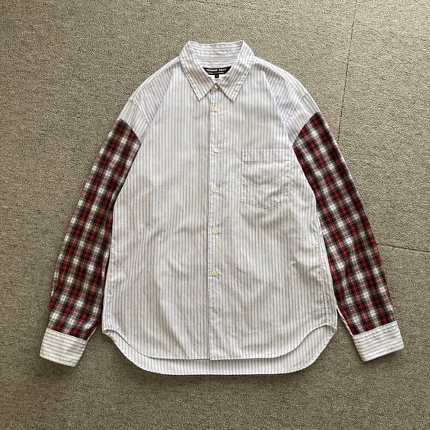 꼼데가르송 옴므 듀스 소매 체크 절개 스트라이프 셔츠