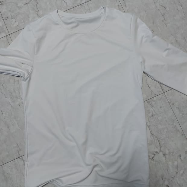 무신사 히탠다드 상의 화이트 L