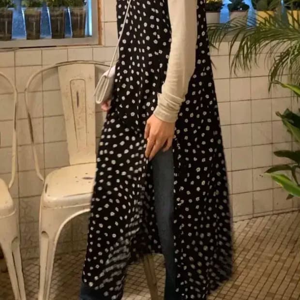 러브코드유 메이드 자체제작 플라워 버튼 롱 원피스 슬릿