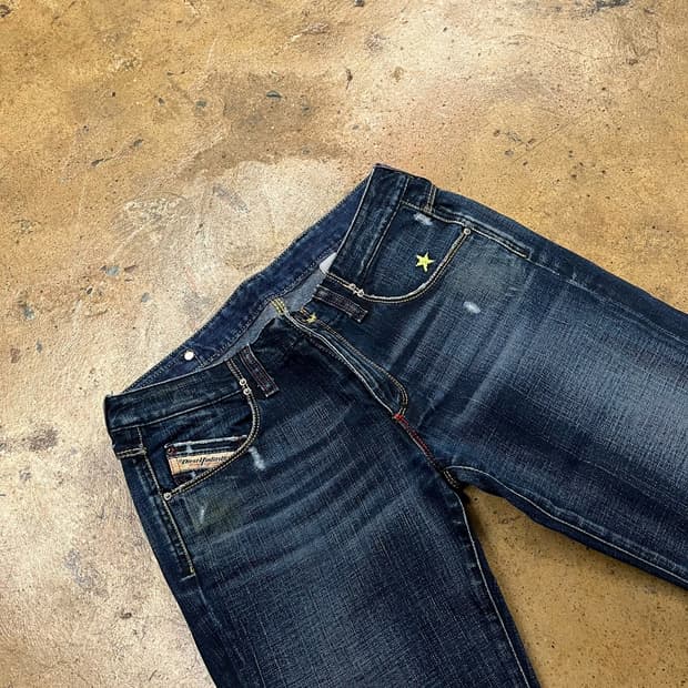 [정품/26] 디젤 별 데님 청바지 b8