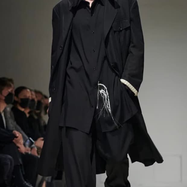 요지야마모토 레이온 자수 셔츠 구해요