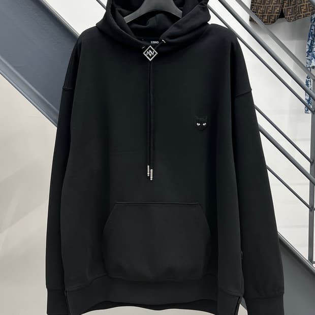 송지오 지제로 팬서 스트링 후드티셔츠