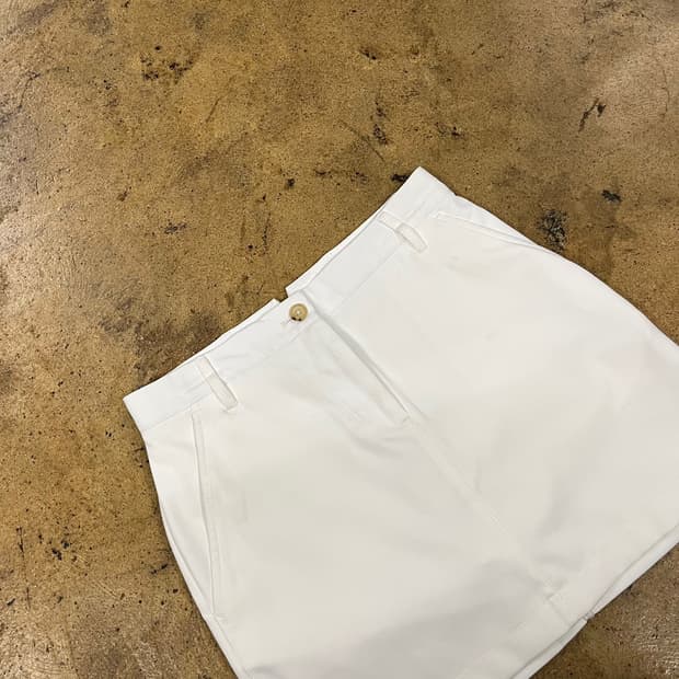 [정품/XS] 제이린드버그 화이트 스커트 b17