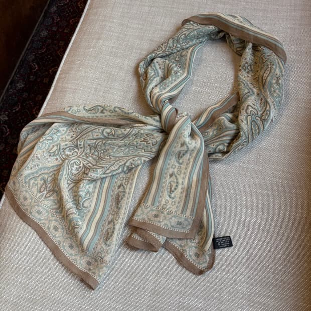 에트로(ETRO) 페이즐리 패턴 실크 스카프