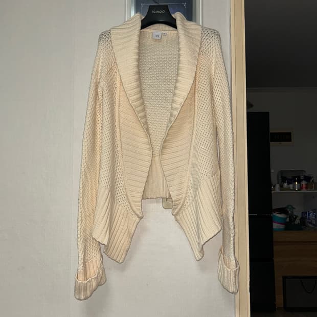 명품 아르마니 알마니 메리노울 100 아이보리 크림 화이트 가디건