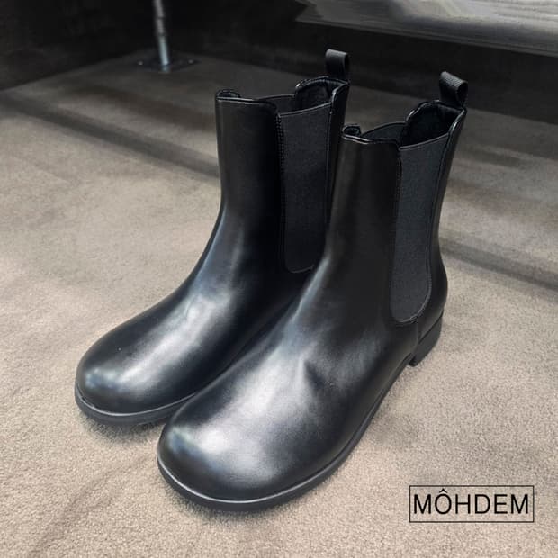 [premium] 마크 둥근 토 첼시부츠 밴딩 가죽 블랙