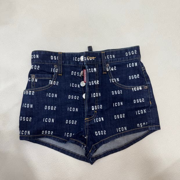 디스퀘어드2