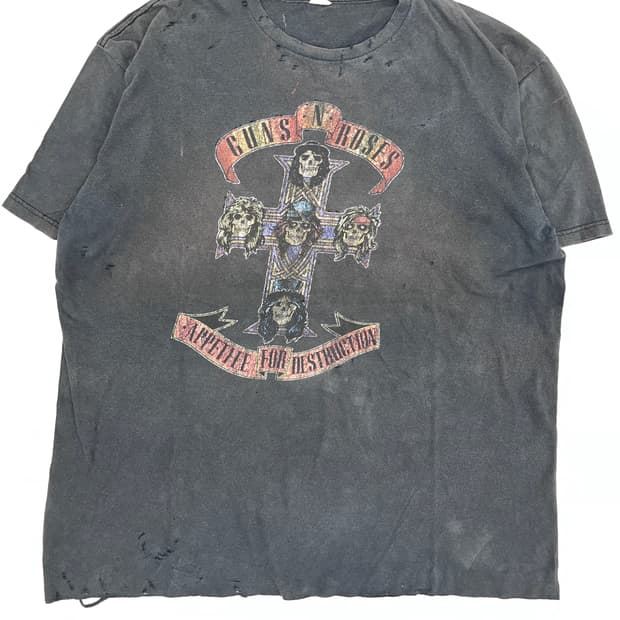 GUNS N’ ROSES / DISTRESSED T-SHIRT