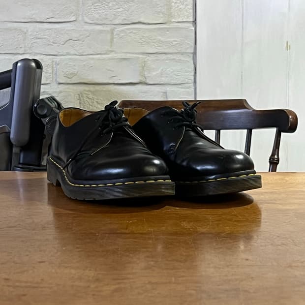 닥터마틴 1461 스무스 3홀 UK8