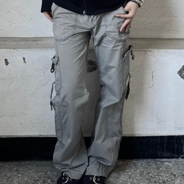 Cargo pants