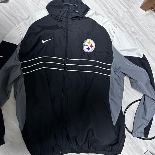 나이키 바람막이