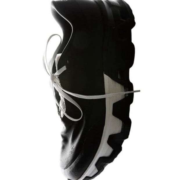 (280)온러닝 파프 클라우드몬스터 하이퍼 블랙 판매합니다