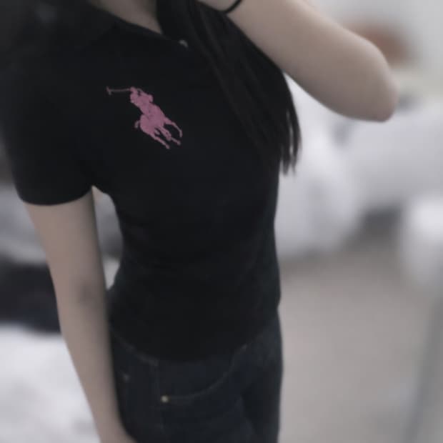 폴로 블랙&핑크 반팔 희귀