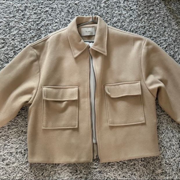 베이지 숏코트