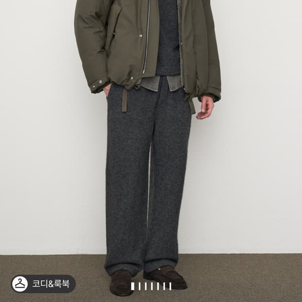 타임옴므 25FW 구스 다운 패딩 그레이카키 색상 100사이즈