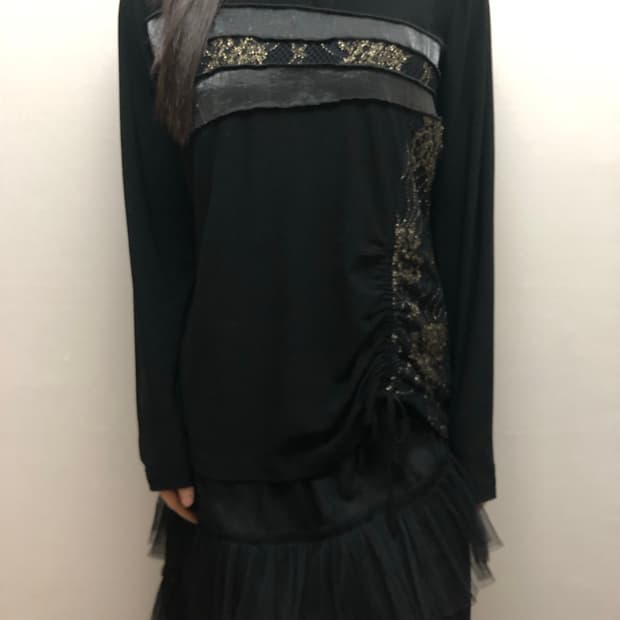 빈티지 블랙 오리엔탈 셔링 탑