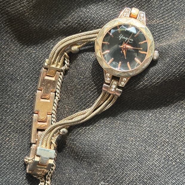 vintage yagin metal watch 