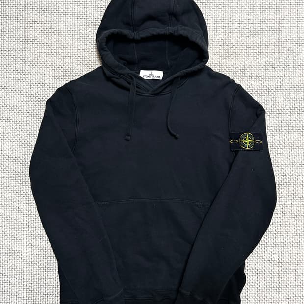 [L/신형] 스톤아일랜드 블랙 와펜 후드티