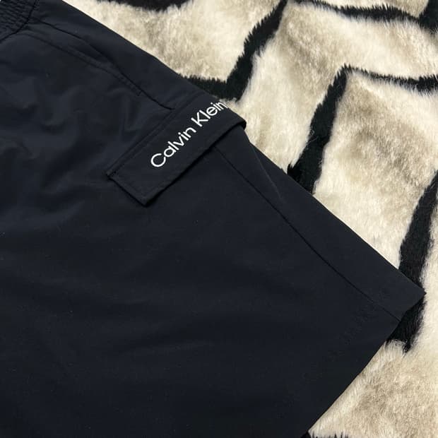 [XL]캘빈클라인 우븐 반바지/블랙